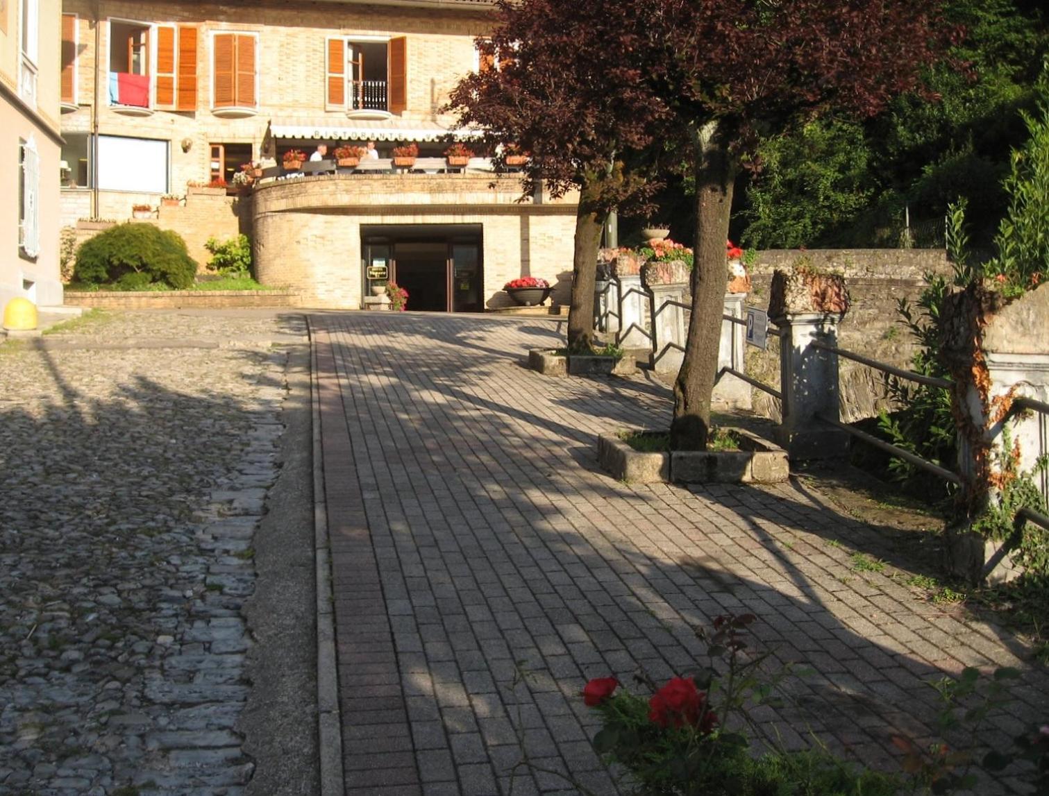 Hotel Ristorante Vapore Фаджето-Ларио Экстерьер фото